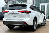 FINANCE OR LEASE PURCHASE PRICE: $47,500 + HST + Finance/Lease Fee + Licensing CASH PRICE: $49,500 +... (image 5)