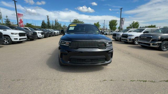 2023 Dodge Durango SXT Plus | One Owner | Sunroof | Heated Seats in Cars & Trucks in Edmonton - Image 4