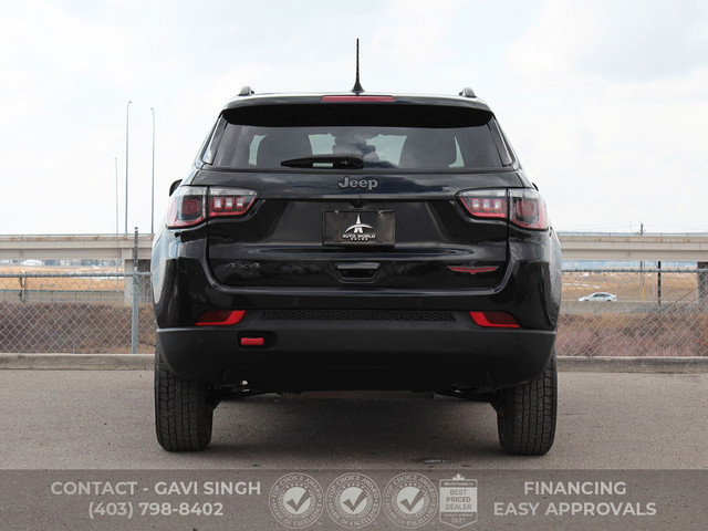 2023 Jeep Compass | tRAILHAWK | 4X4 | Leather | pan roof | LIKE  in Cars & Trucks in Calgary - Image 4