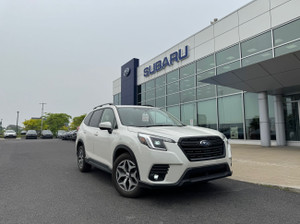 2024 Subaru Forester Tourisme Toit pano Carplay Volant chauffant