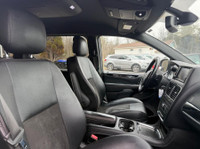 2019 DODGE GRAND CARAVAN SXT 35TH ANNIVERSARY EDITION LOADED NAVIGATION DUAL REAR DVD PLAYER LEATHER... (image 3)