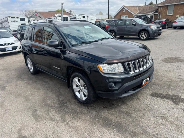 2011 Jeep Compass North Edition, 4X4, SUNROOF, ONLY 69KMS, CERTI in Cars & Trucks in London - Image 4