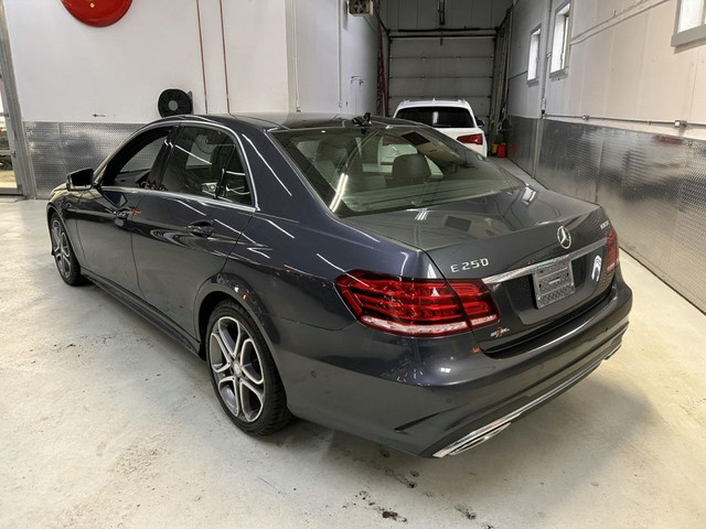 2014 Mercedes-Benz E-Class E 250 BlueTEC in Cars & Trucks in City of Montréal - Image 3