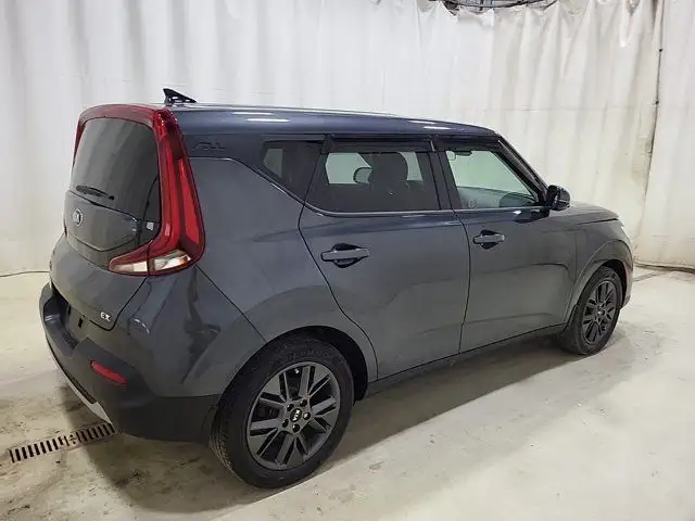 2021 Kia Soul EX+ | Sunroof | Heated Wheel + Seats | CarPlay + in Cars & Trucks in Guelph - Image 5