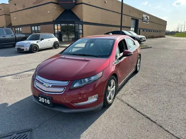 2015 Chevrolet Volt CERTIFIED, LEATHER, PLUG IN HYBRID, 1.4L 4 C dans Autos et camions dans Région de Mississauga/Peel - Image 3