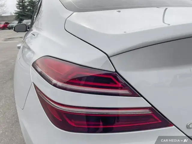 2022 Genesis G70 3.3T Sport in Cars & Trucks in Cambridge - Image 12