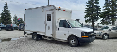 2013 Chevrolet Express Commercial Cutaway - DIESEL - Lift Gate!