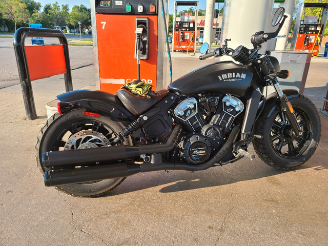 2018 INDIAN SCOUT BOBBER (FINANCING AVAILABLE) in Touring in Strathcona County - Image 2