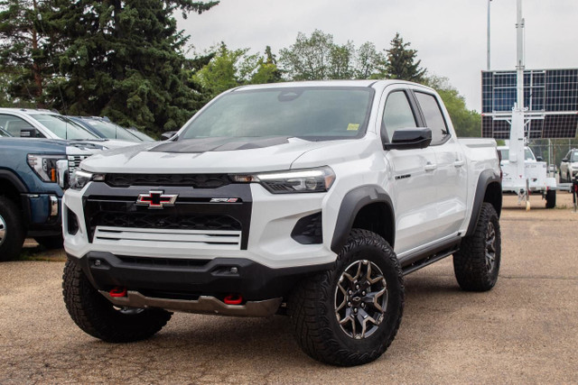 2025 Chevrolet Colorado ZR2 Crew Cab 4WD in Cars & Trucks in Edmonton - Image 2