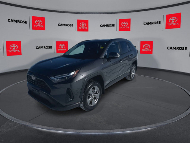 2022 Toyota RAV4 XLE in Cars & Trucks in Edmonton - Image 4