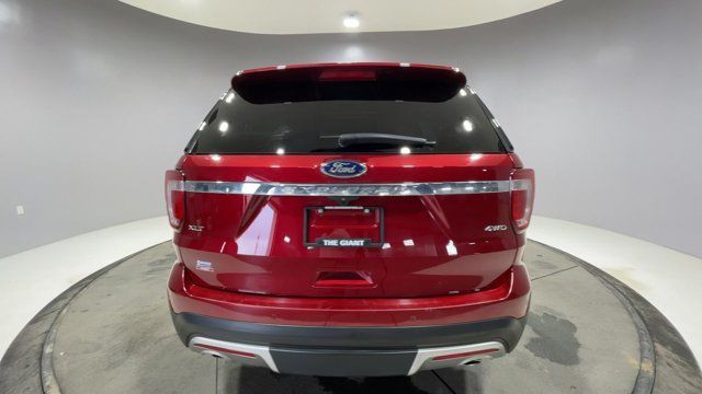 2017 Ford Explorer XLT - CLEAN CARFAX - ONE OWNER in Cars & Trucks in Strathcona County - Image 2