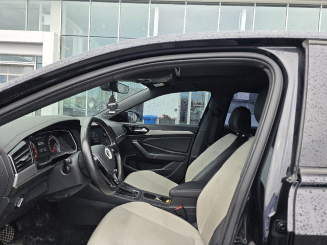 2021 Volkswagen Jetta Highline  - Navigation -  Sunroof in Cars & Trucks in Ottawa - Image 2