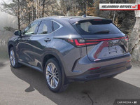 Engine: Gas Turbo 4cyl 2.4L L/100Km City: 10.5 L/100Km Hwy: 8.3 Safety Equipment Electronic Stabilit... (image 2)