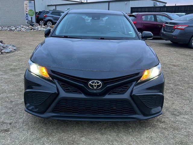 2021 Toyota Camry SE in Cars & Trucks in St. Albert - Image 3