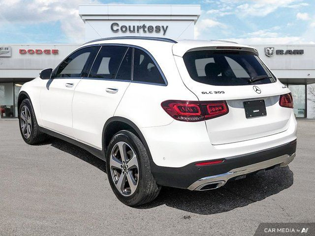 2022 Mercedes-Benz GLC GLC 300 | Premium Sound System in Cars & Trucks in Calgary - Image 4