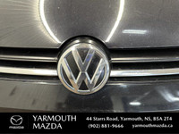 Panoramic Sunroof, Leather Seats, Low Kms, Heated Seats, Air Conditioning, Cruise Control, Backup Ca... (image 5)