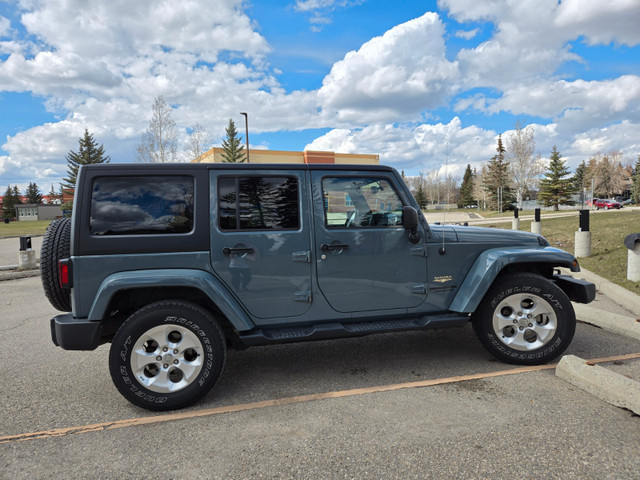 2015 Jeep Wrangler Unlimited Sahara in Cars & Trucks in Calgary - Image 3