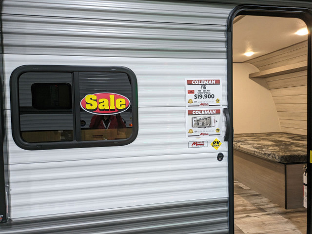 NEW 2024 Coleman 17R - 3,030LBS COUPLES UNIT  in Travel Trailers & Campers in Kitchener / Waterloo - Image 2