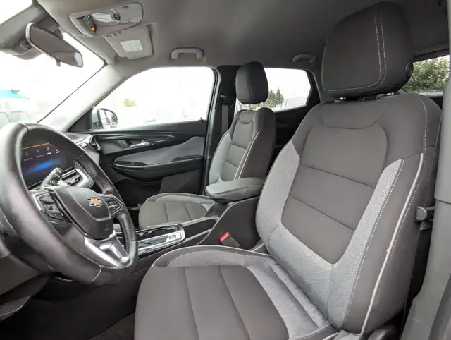 2024 Chevrolet TrailBlazer LT in Cars & Trucks in Ottawa - Image 3