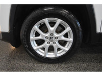 ?? Jeep Cherokee North 2014 – Polyvalent; robuste et faible kilométrage ! Avec seulement 69 200 km;... (image 4)