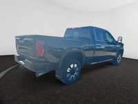 This 2025 GMC Sierra 3500HD in Onyx Black is equipped with 4WD and Turbocharged Diesel V8 6.6L/ engi... (image 4)