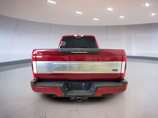 2019 Ford Super Duty F-350 SRW Platinum 4WD Crew Cab 6.75' Box in Cars & Trucks in Moose Jaw - Image 3