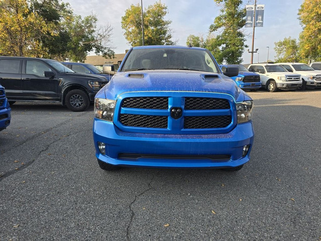2022 Ram 1500 Classic EXPRESS W/ BLK PKG | REM START | HTD WHL | in Cars & Trucks in Calgary - Image 2