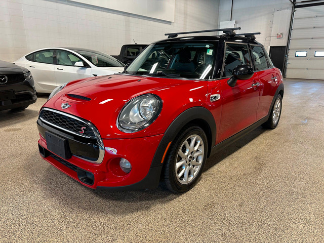 2018 Mini 5 Door Cooper S in Cars & Trucks in Calgary