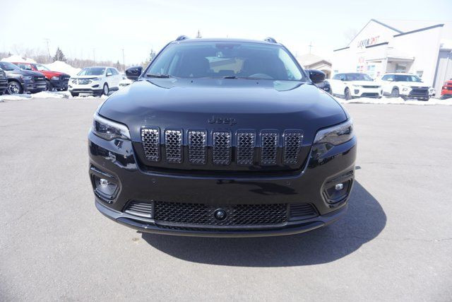 2023 Jeep Cherokee ALTITUDE in Cars & Trucks in Regina - Image 2