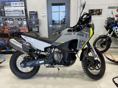 DEMO DEAL! 4 YEAR WARRANTY! 2024 Husqvarna® Norden 901 Setting a high standard in the adventure moto...