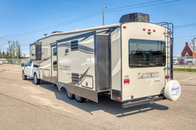2019 Keystone Super-Lite 296SBH in Cars & Trucks in Edmonton - Image 3