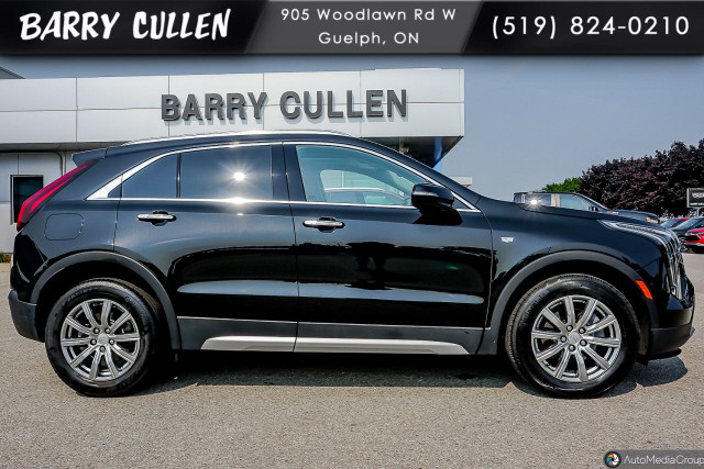 2023 Cadillac XT4 in Cars & Trucks in Guelph - Image 3