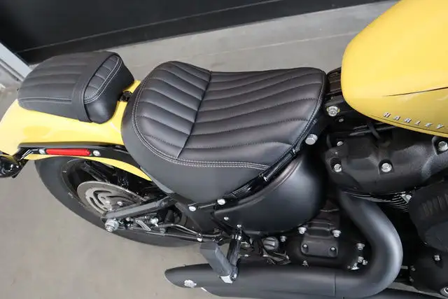 2023 Harley-Davidson Softail FXBBS - Street Bob 114 in Street, Cruisers & Choppers in Strathcona County - Image 5