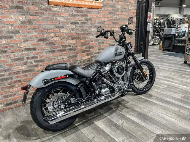 2025 Harley-Davidson FXBB - Street Bob FXBB STREET BOB in Street, Cruisers & Choppers in Calgary - Image 25