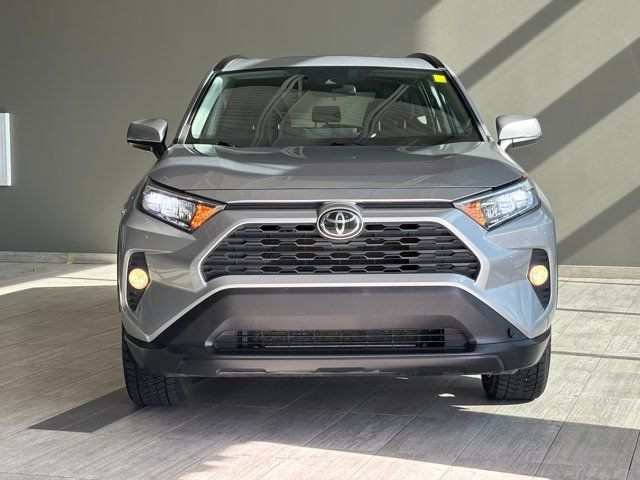 2021 Toyota RAV4 XLE | Leather | Auto Stop/Start in Cars & Trucks in Edmonton - Image 3
