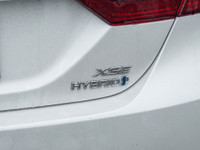 Recent Arrival!Serviced Here at Aurora Toyota, Navigation, Sunroof, Reverse Camera, Locally Owned, C... (image 6)