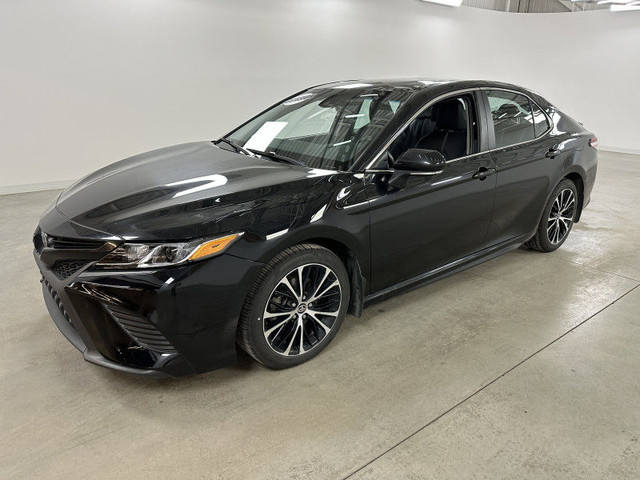 2020 TOYOTA CAMRY SE GR.B 2.5L CUIR*TOIT*FREINS NEUFS 4 ROUES* in Cars & Trucks in Laval / North Shore - Image 2