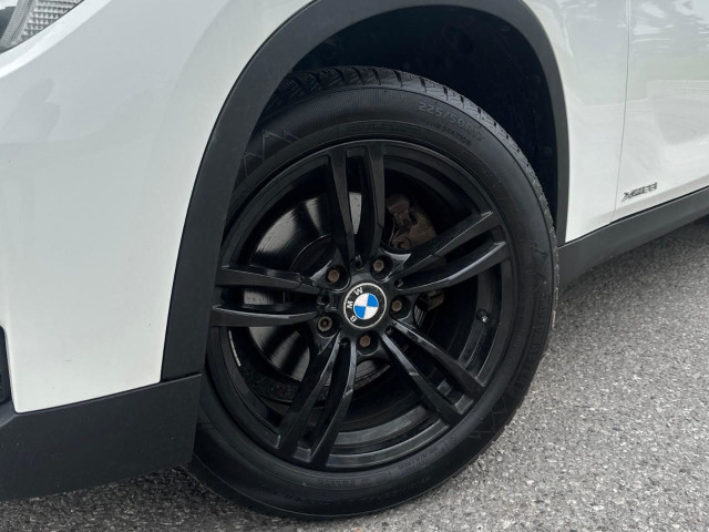 2013 BMW X1 xDrive28i X1|| Ontario Vehicle|| Accident Free! in Cars & Trucks in Mississauga / Peel Region - Image 2
