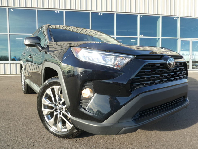  2019 Toyota RAV4 AWD XLE in Cars & Trucks in Moncton