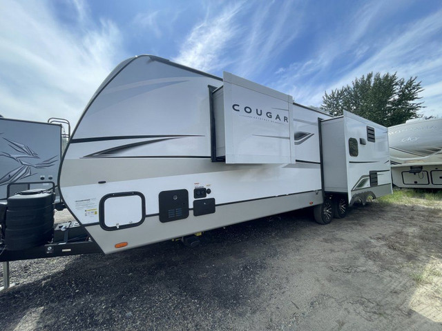  2023 Keystone Cougar 29 RLSWE in Travel Trailers & Campers in Nelson