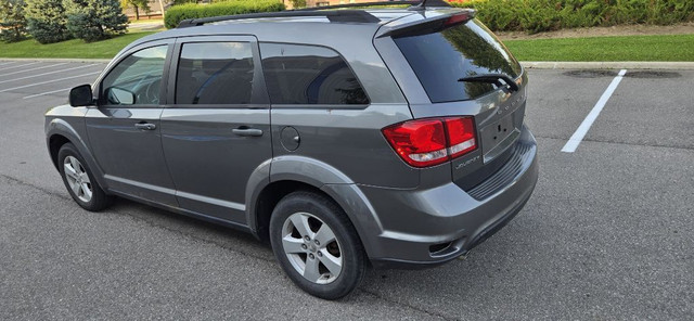 2012 Dodge Journey Lux 4dr Front-wheel Drive Automatic in Cars & Trucks in Mississauga / Peel Region - Image 4