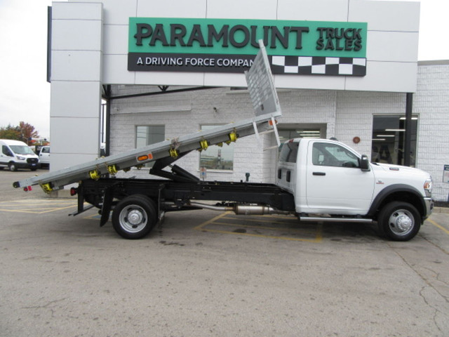 2024 Ram 5500 HD Chassis DIESEL REG CAB 4X4 WITH 16 FT DUMPING F in Cars & Trucks in Oakville / Halton Region - Image 4