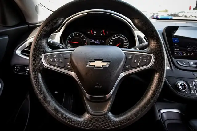 2023 Chevrolet Malibu LT • HEATED SEATS • SIRIUSXM • CP/AA in Cars & Trucks in Kingston - Image 17