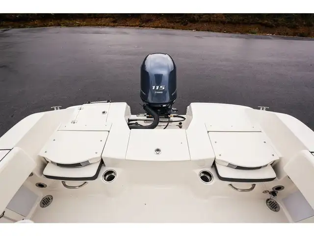 2024 Robalo R180 in Powerboats & Motorboats in Québec City - Image 33