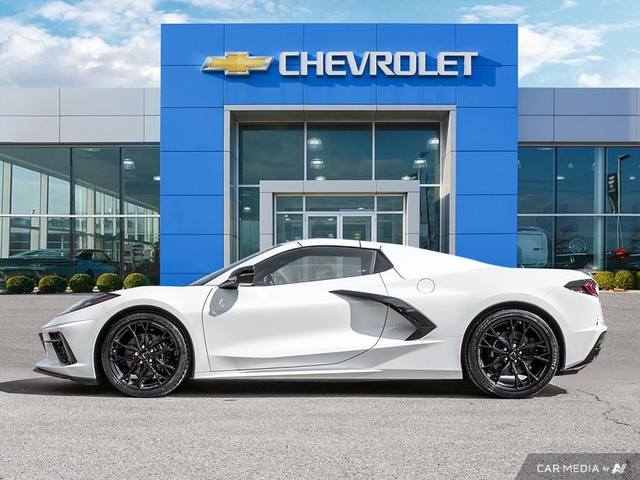 2025 Chevrolet Corvette Stingray in Cars & Trucks in London - Image 3