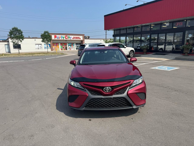 2018 Toyota Camry SE AUTO LEATHER A/CARPLAY B/SPOT P/START CAMER in Cars & Trucks in City of Toronto - Image 2