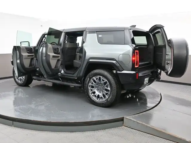 2024 GMC HUMMER EV SUV 3X EDITION 1 LAUNCH EDITION, MOONSHOT MAT in Cars & Trucks in City of Halifax - Image 50