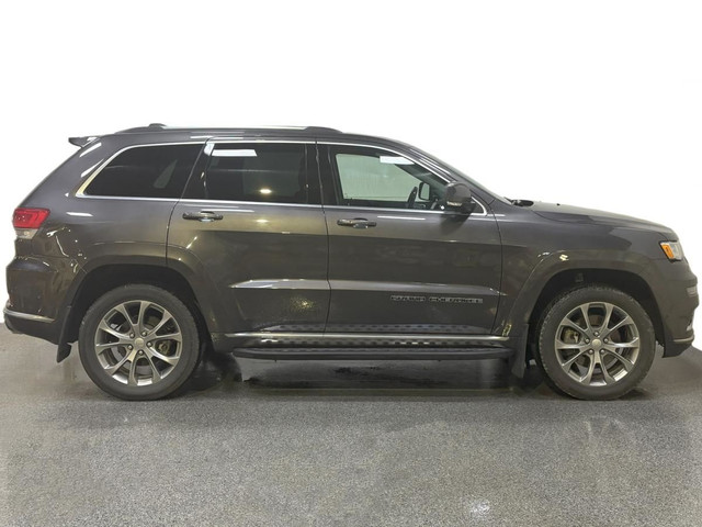 2021 Jeep Grand Cherokee Summit in Cars & Trucks in Brandon - Image 2