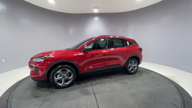 2025 Ford Escape ST-Line in Cars & Trucks in Strathcona County - Image 4