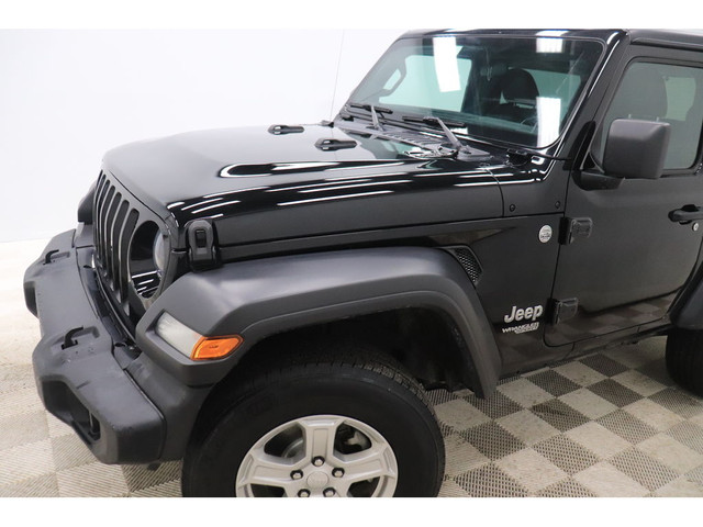  2020 Jeep Wrangler 2.0L SPORT S , CAMERA, BLUETOOTH, A/C, HARD  in Cars & Trucks in Longueuil / South Shore - Image 2